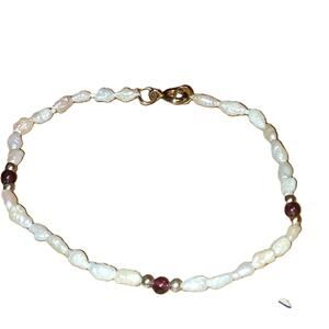 Vintage  Artisan Fresh Water Pearl With Rubie Accents, Knotted String Bracelet